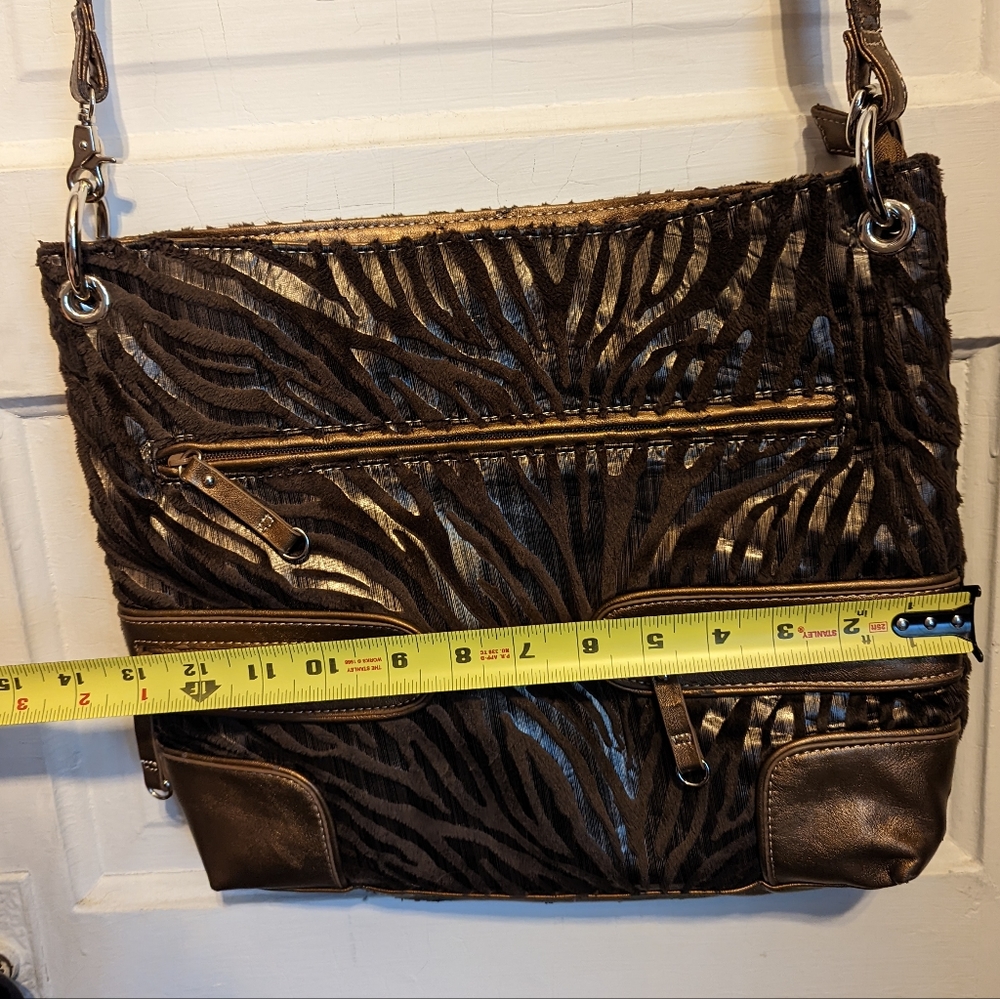Metallic Zebra Purse - Picture 11 of 12